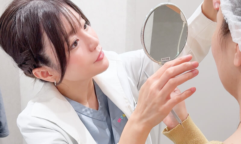 Dr Shionによる診察の様子